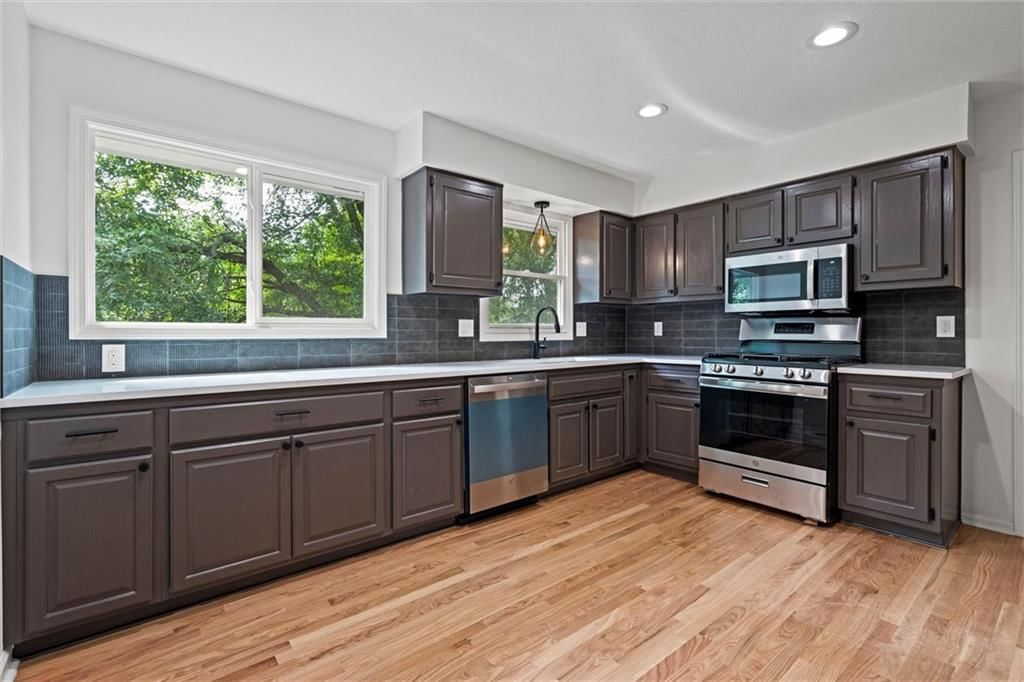 4904 Ballentine Street — photo 11
