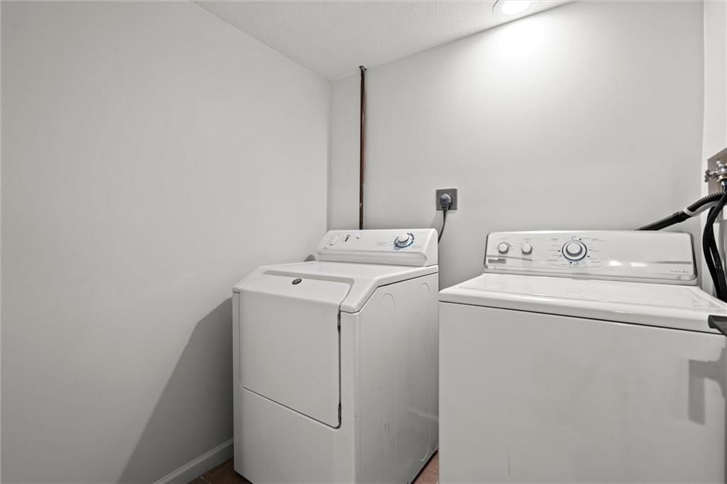 4904 Ballentine Street — photo 36