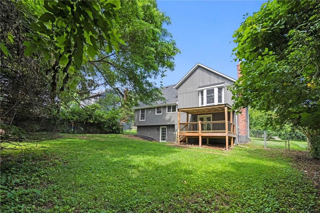 4904 Ballentine Street — photo 39