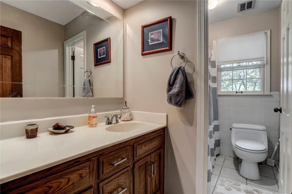732 W 121st Street — photo 15