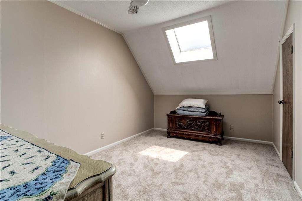 732 W 121st Street — photo 16
