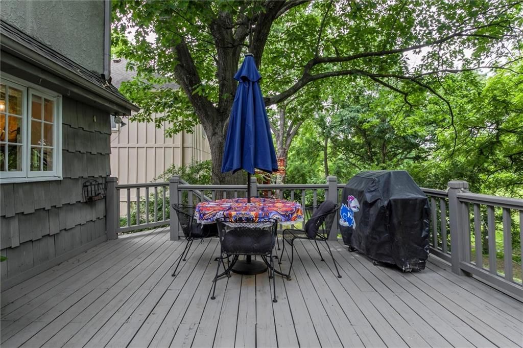 732 W 121st Street — photo 24