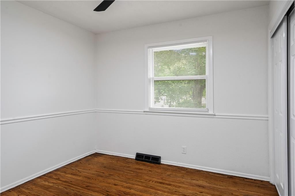 6405 N Wayne Avenue — photo 23