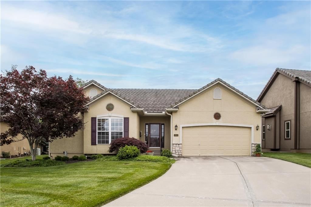 3845 NW CIMARRON Street — photo 2