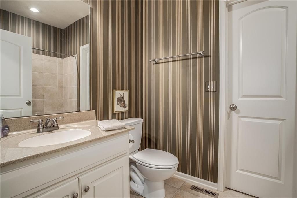3845 NW CIMARRON Street — photo 4