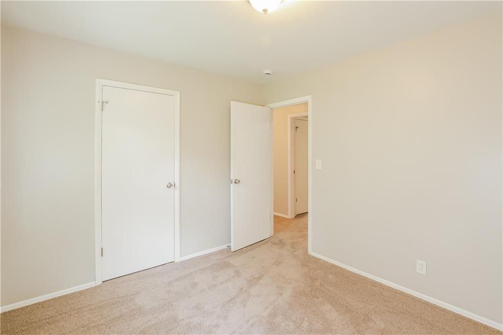 4834 EVANSTON Avenue — photo 9