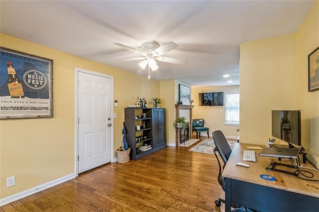 5334 Birch Street — photo 15