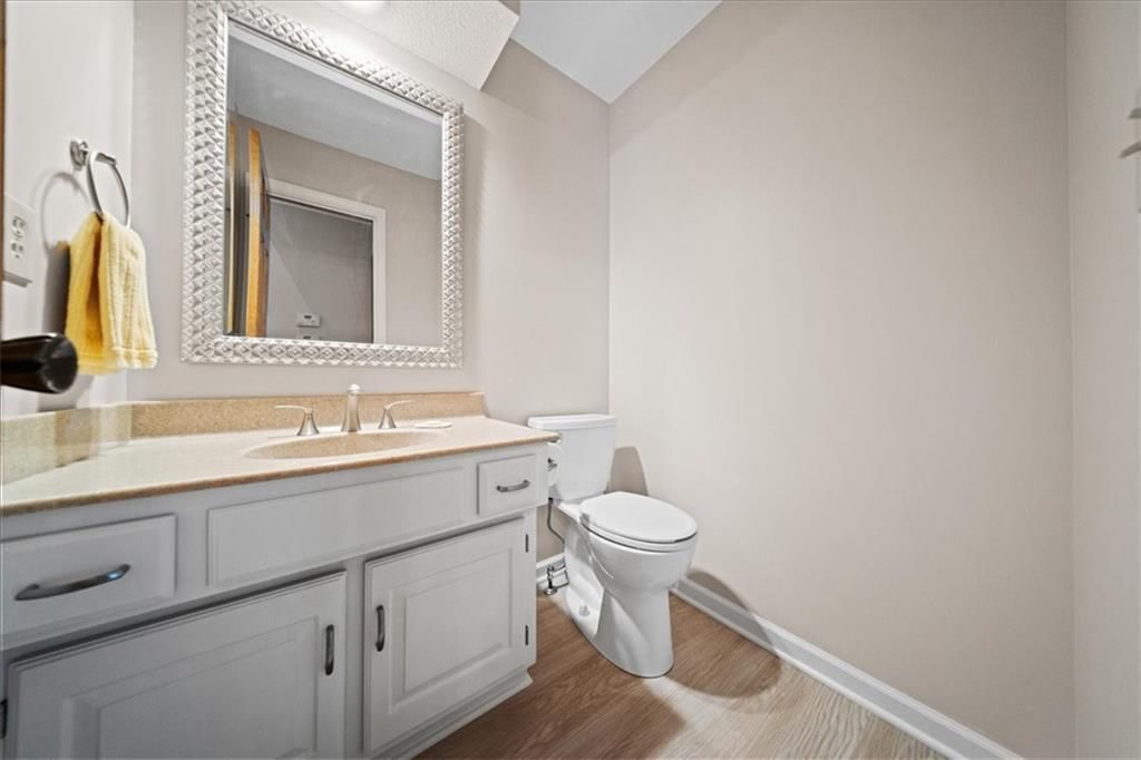 9509 W 116th Terrace — photo 44