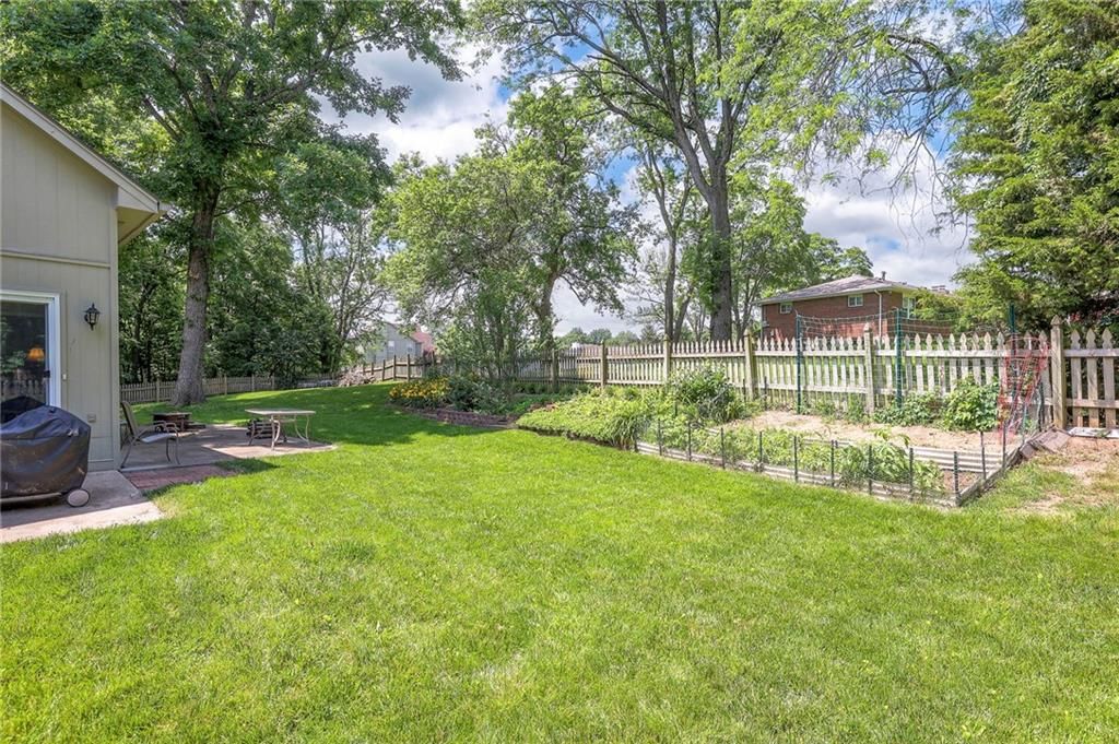 7828 TWILIGHT Lane — photo 35