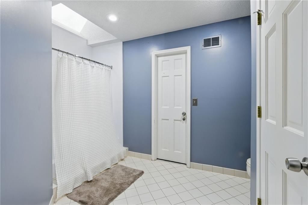 11409 Riley Street — photo 22