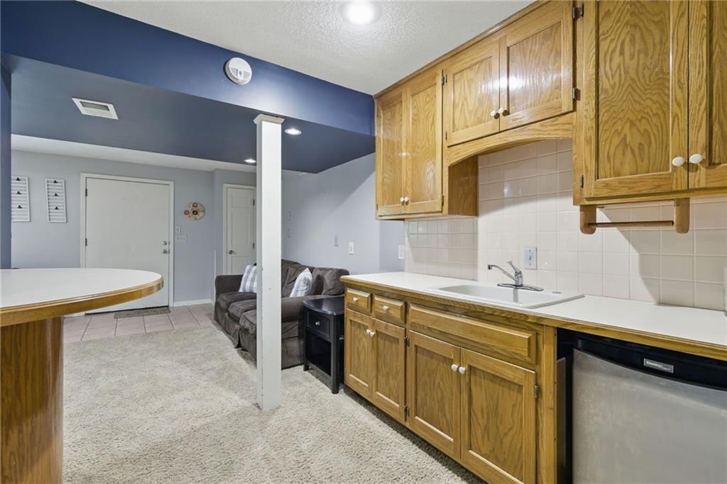 11409 Riley Street — photo 36