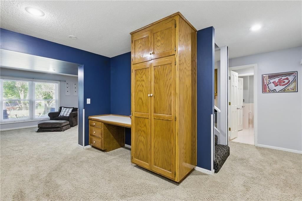 11409 Riley Street — photo 37
