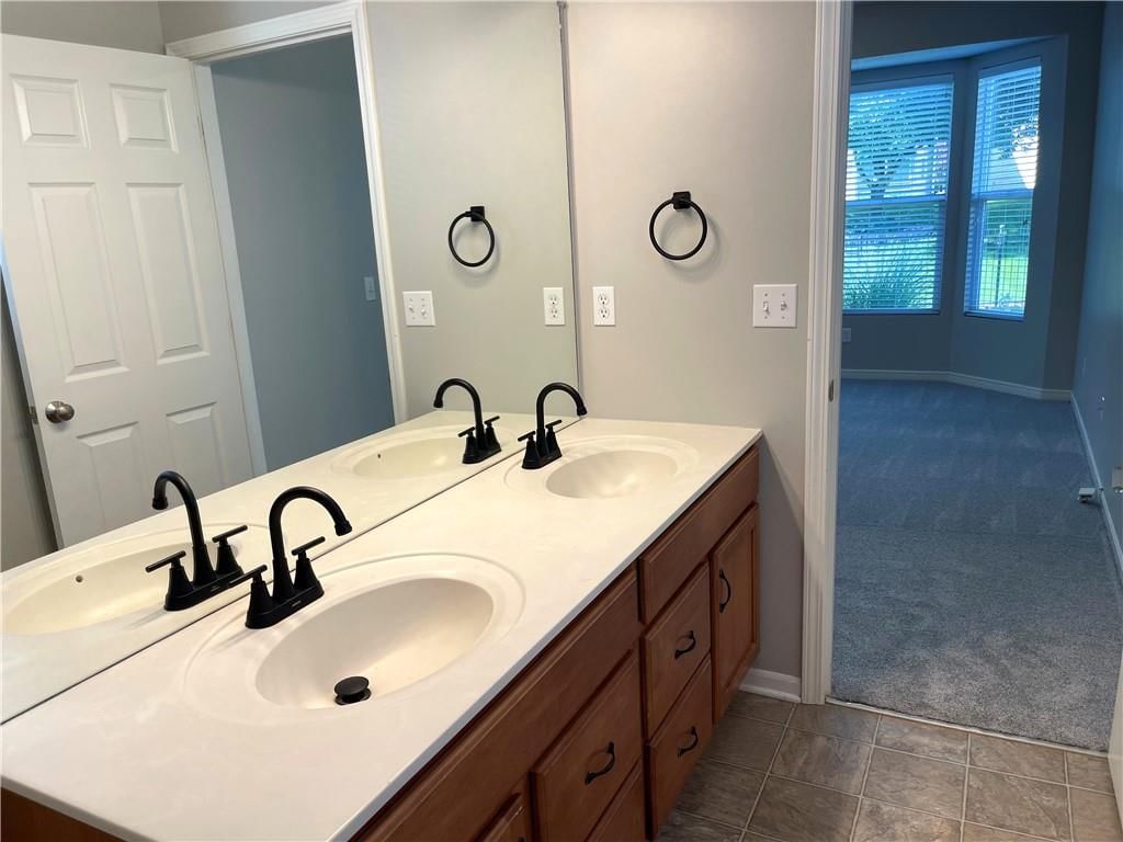 23424 W 90TH Terrace — photo 11