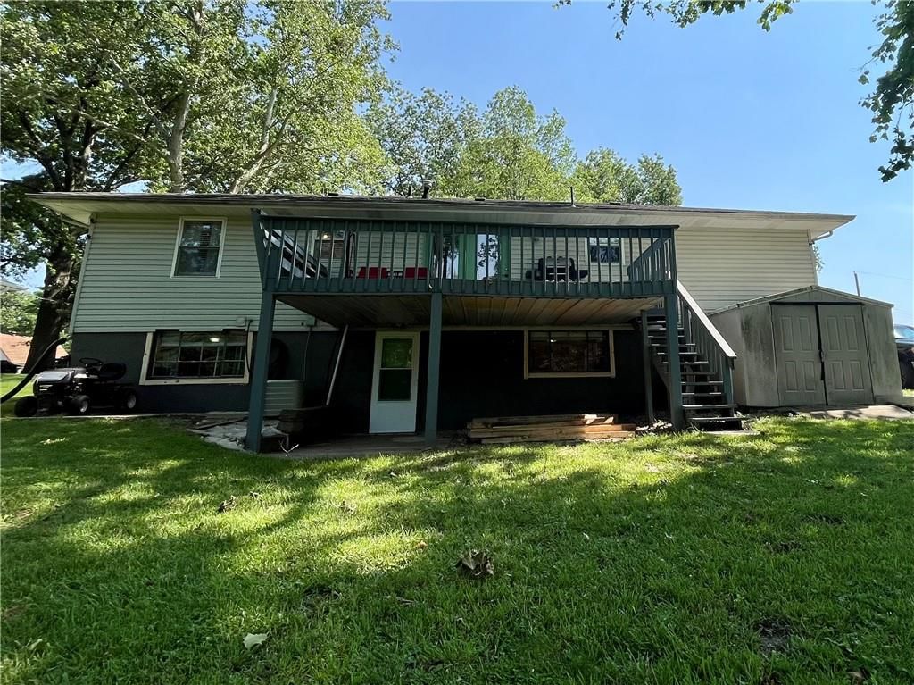 1526 E Hayward Avenue — photo 4