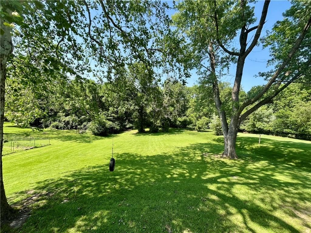 1526 E Hayward Avenue — photo 10