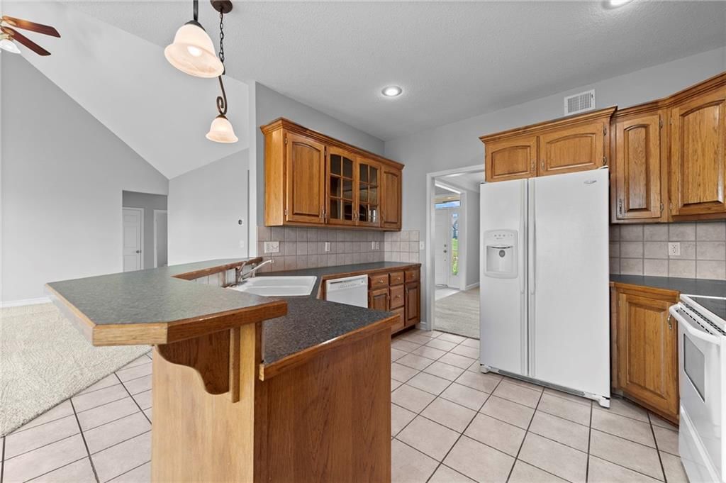 Photo 22 of 69 - 15890 Woodend Road