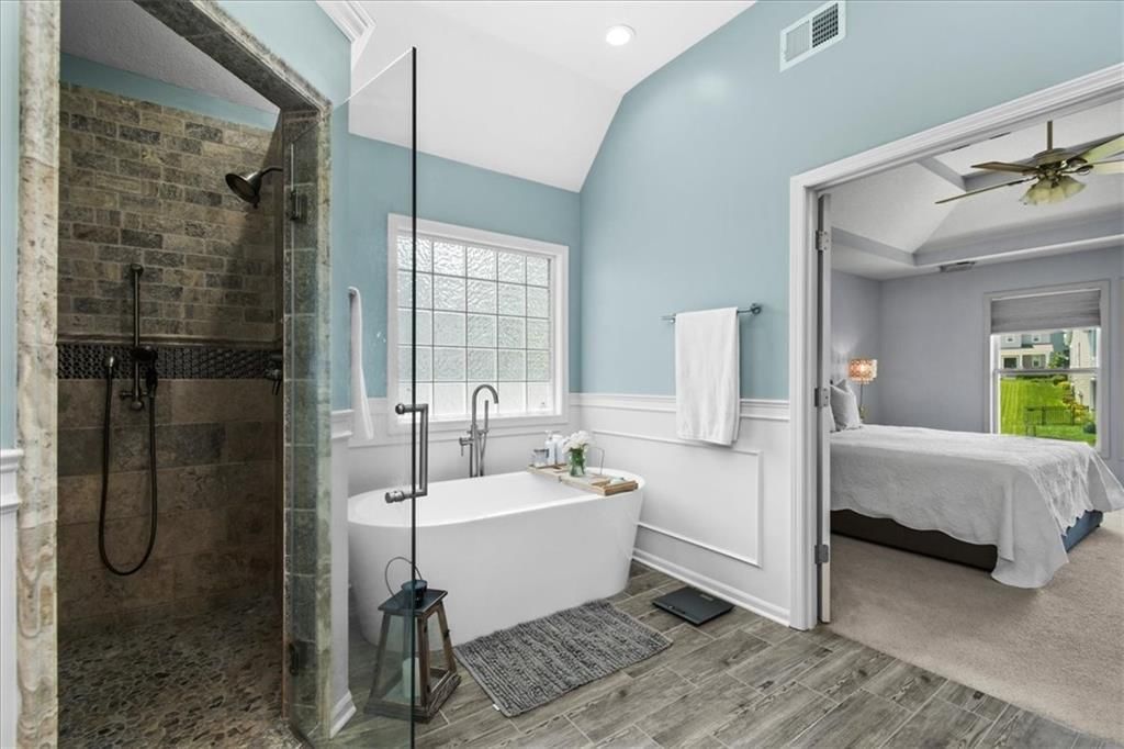 600 SW GENTRY Lane — photo 3