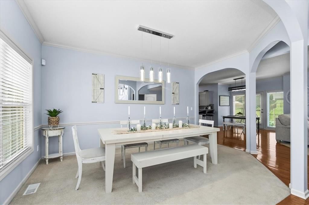 600 SW GENTRY Lane — photo 10