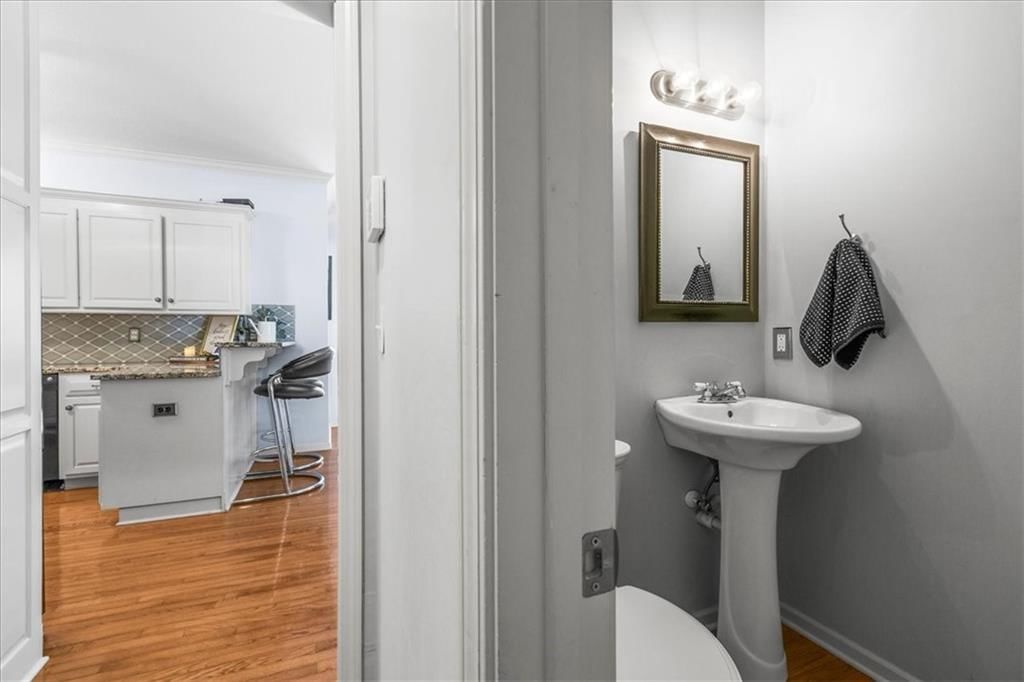 600 SW GENTRY Lane — photo 19