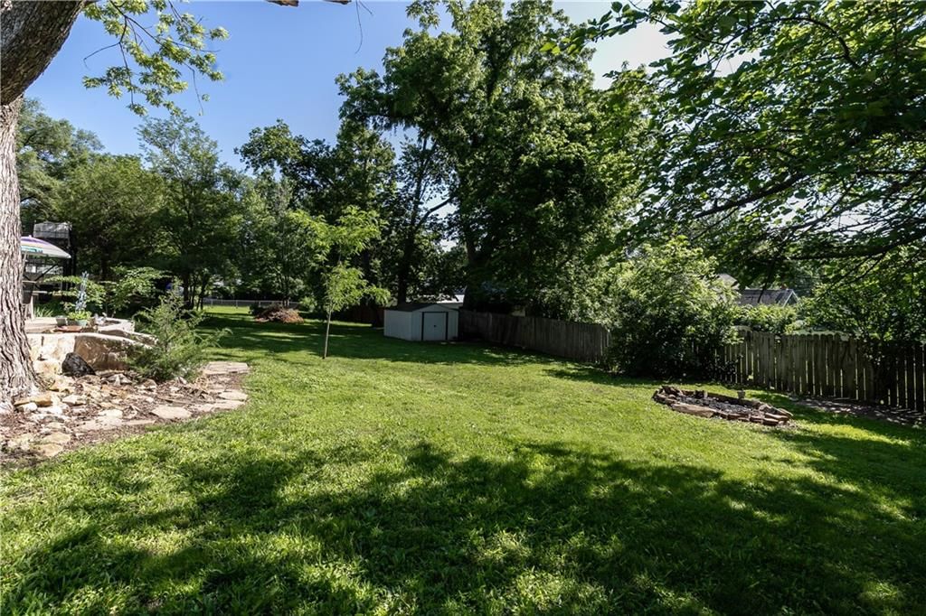 421 N Nettleton Avenue — photo 12