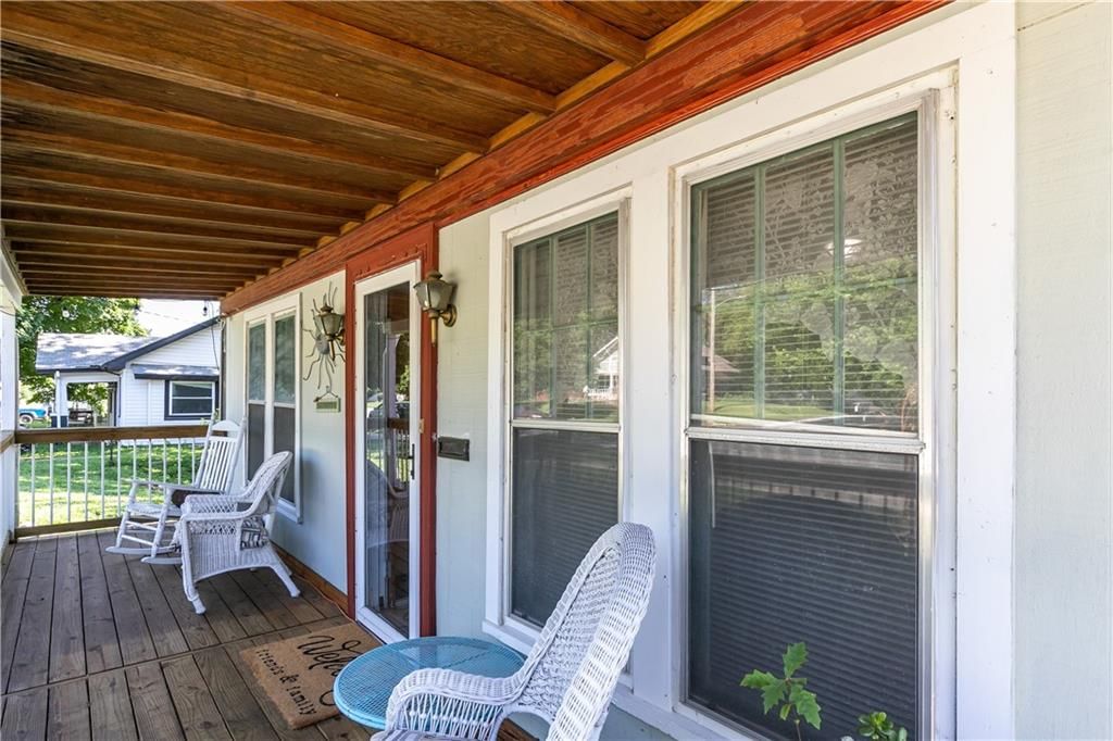 421 N Nettleton Avenue — photo 13