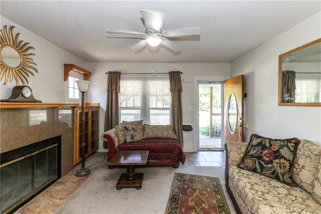 421 N Nettleton Avenue — photo 26