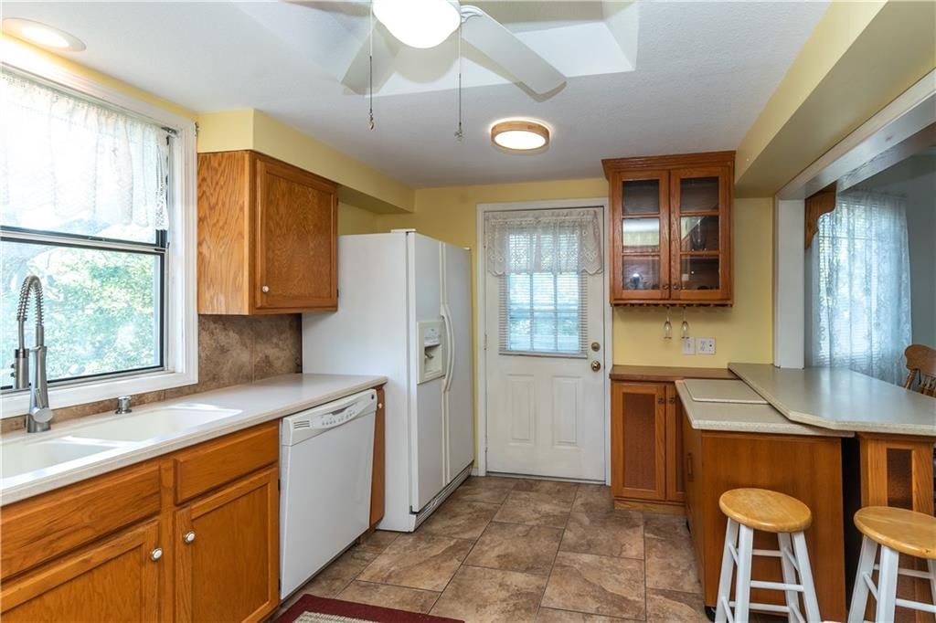 421 N Nettleton Avenue — photo 36