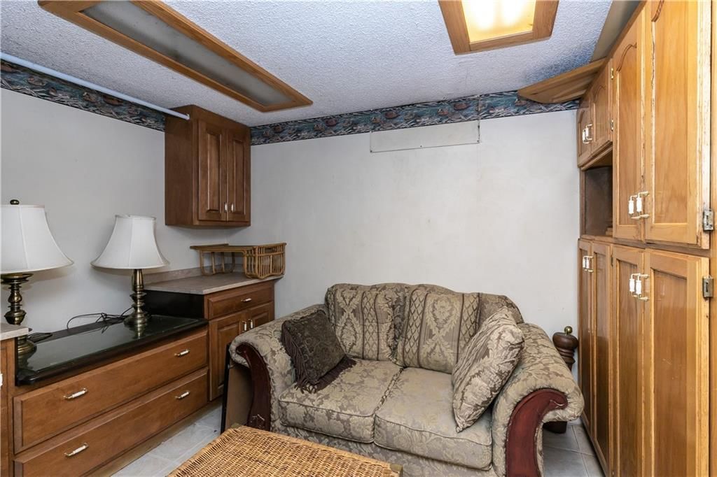 421 N Nettleton Avenue — photo 48