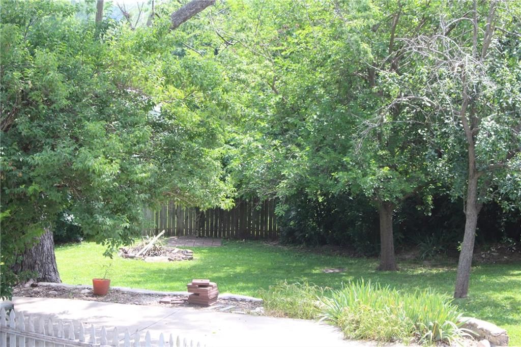 421 N Nettleton Avenue — photo 65