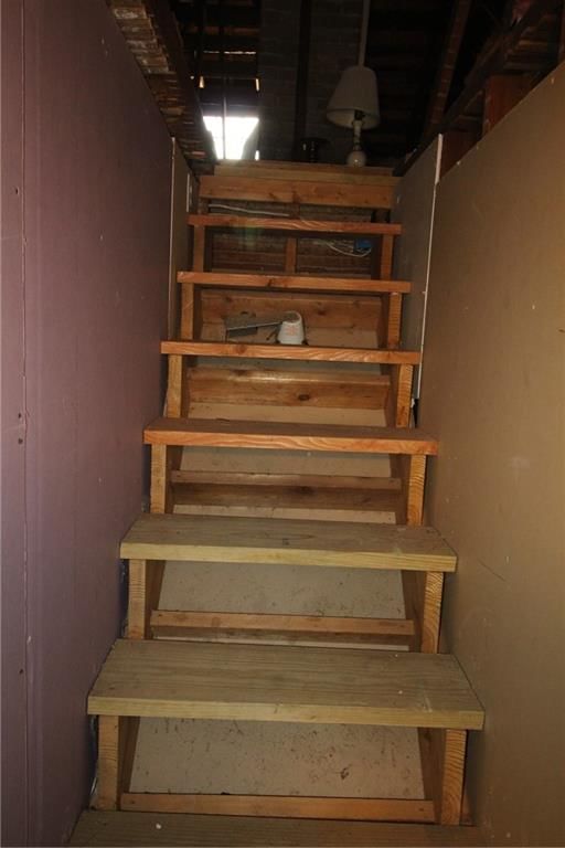 421 N Nettleton Avenue — photo 69