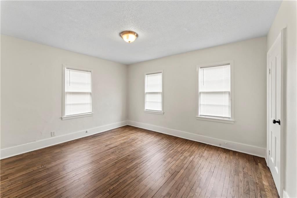 509 Brooklyn Avenue — photo 33