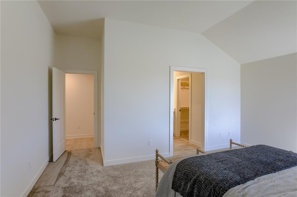 17500 Acton Street — photo 28