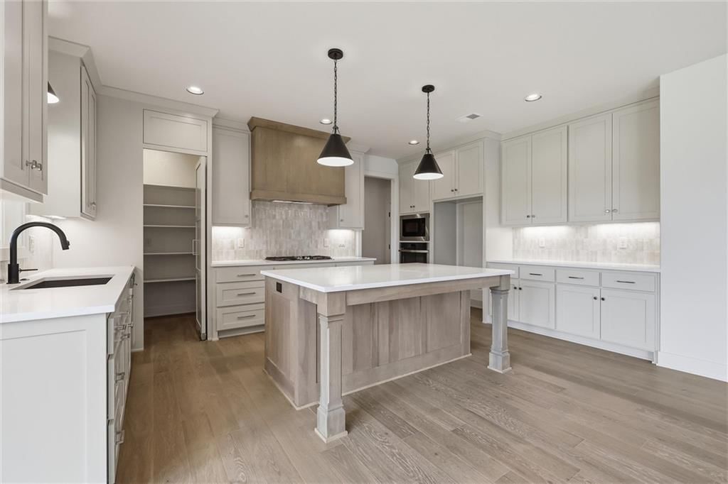 22076 W 99th Terrace — photo 15
