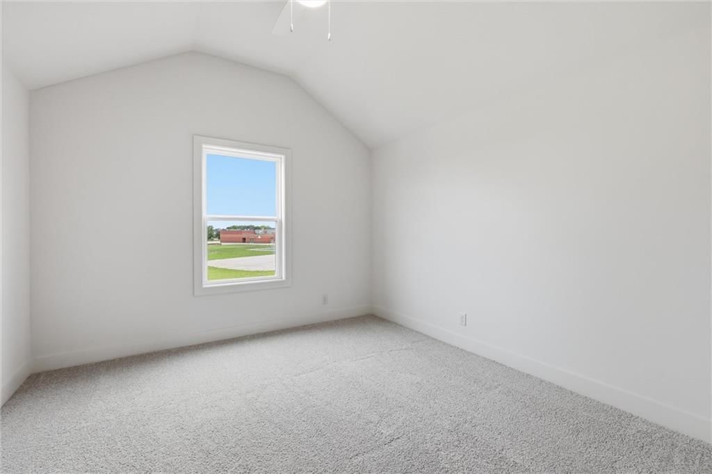 22076 W 99th Terrace — photo 32
