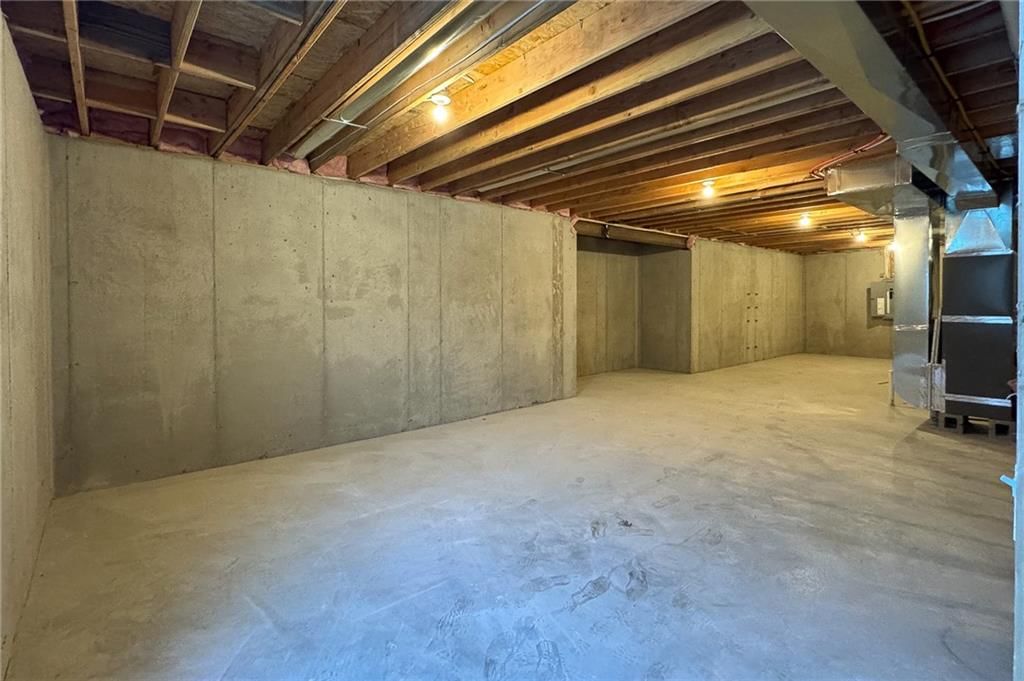 21901 W 99th Terrace — photo 37