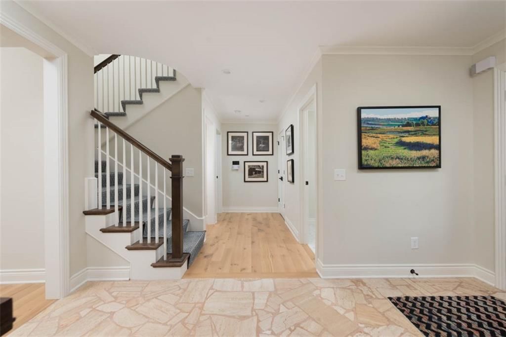 8311 Wenonga Road — photo 4
