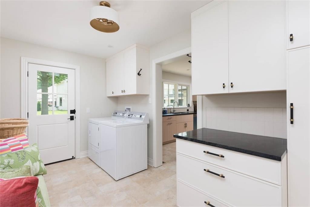 8311 Wenonga Road — photo 24