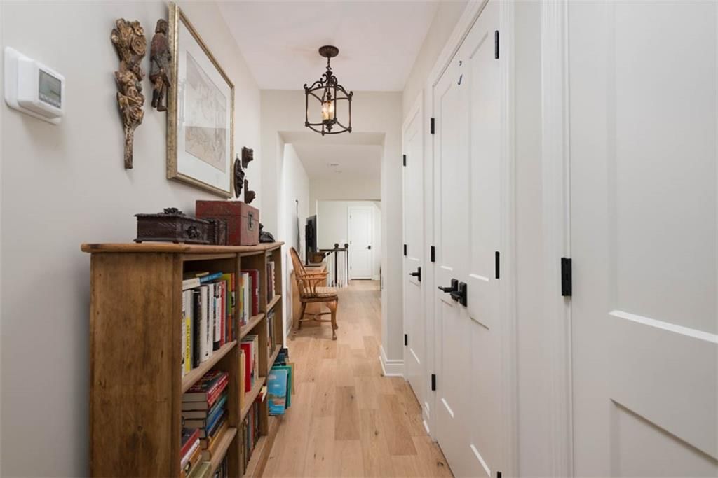 8311 Wenonga Road — photo 36