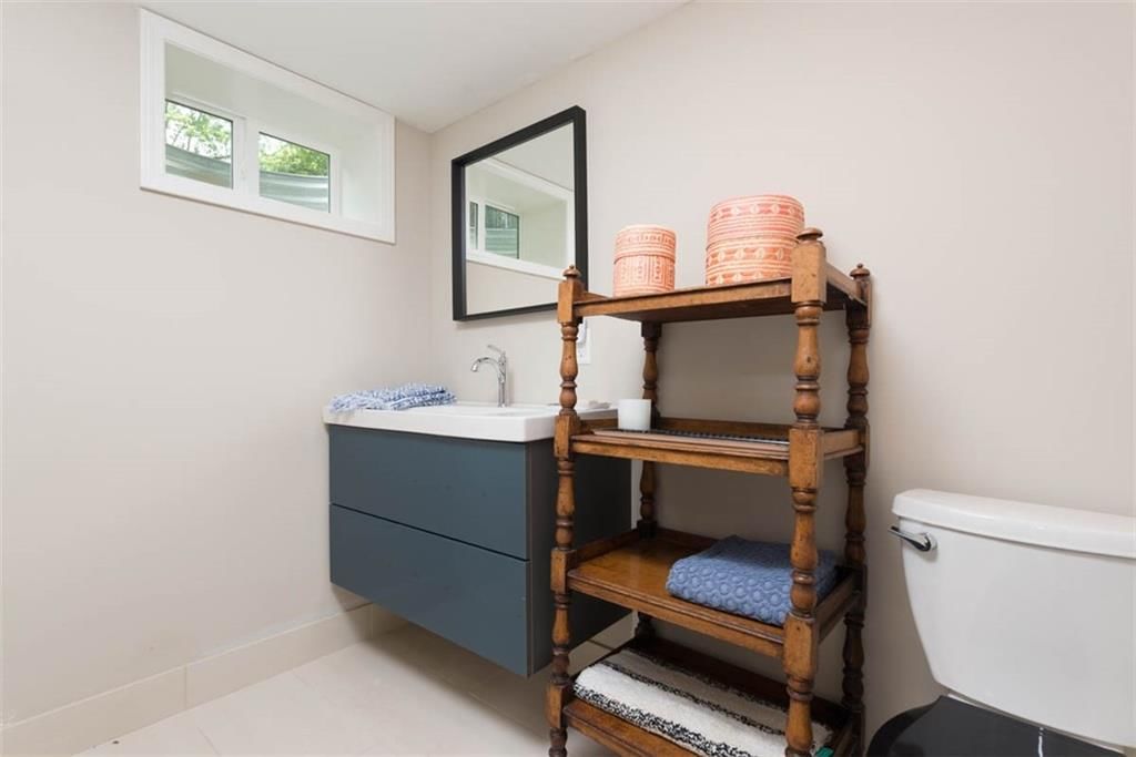 8311 Wenonga Road — photo 47