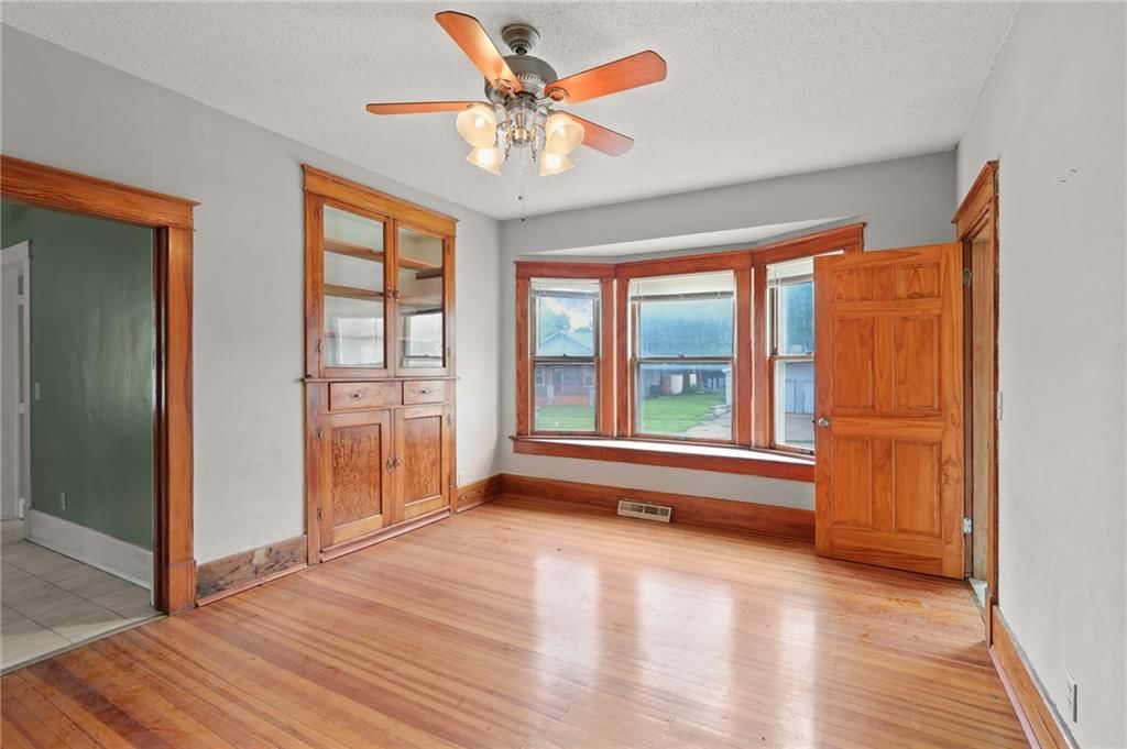 800 Brown Avenue — photo 10