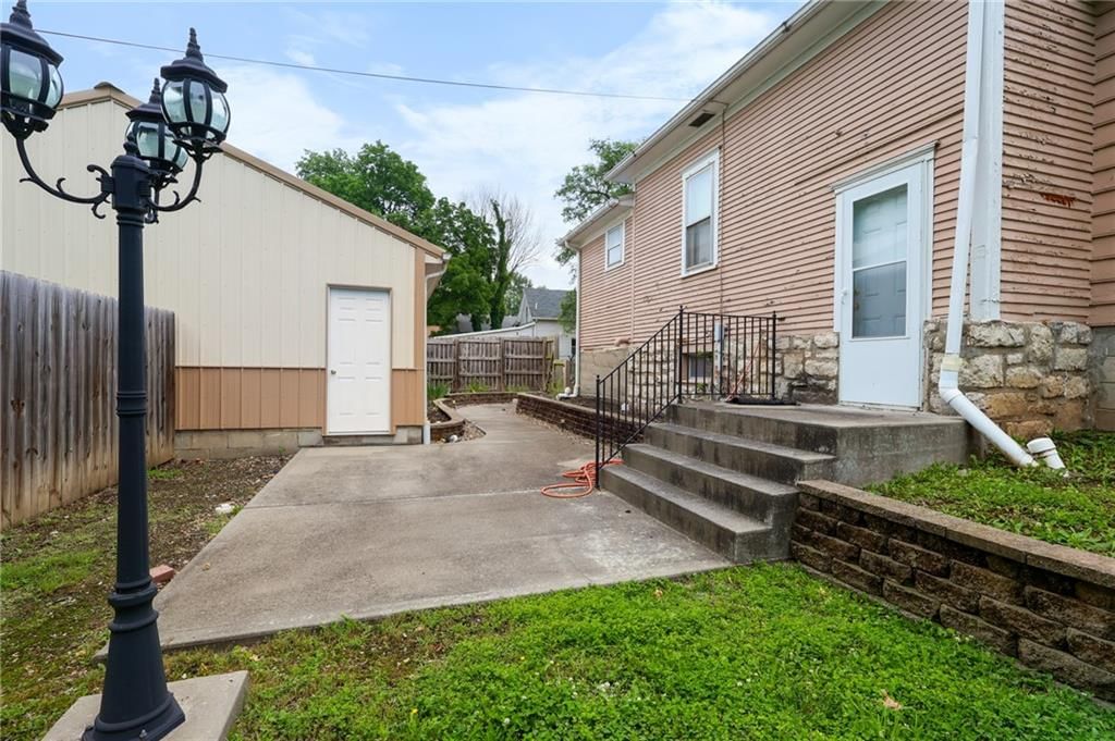 800 Brown Avenue — photo 17