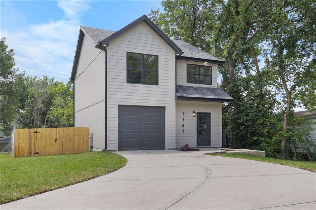 1141 Walnut Avenue — photo 2