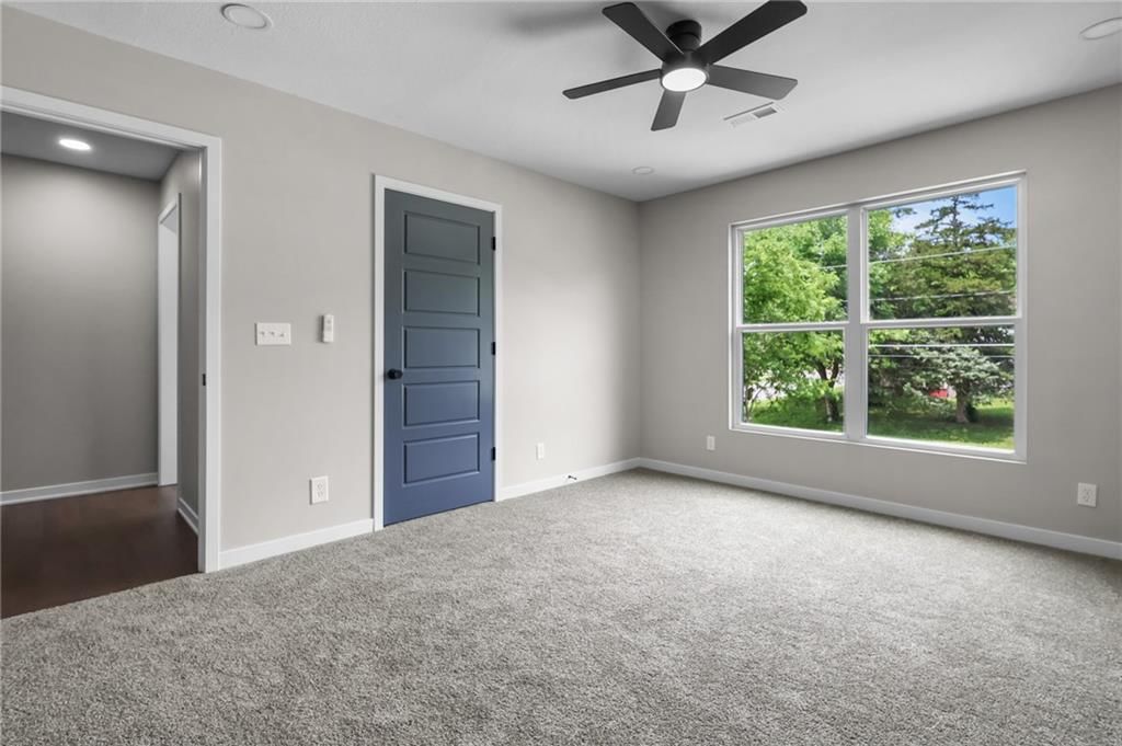 1141 Walnut Avenue — photo 13