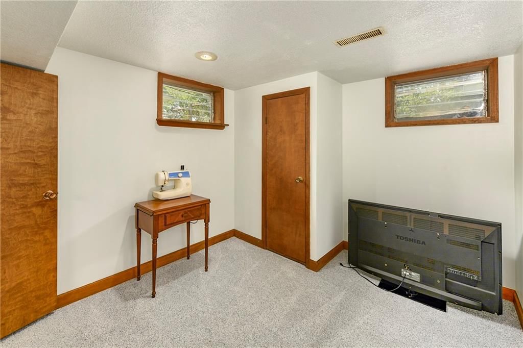 4820 Stearns Lane — photo 34