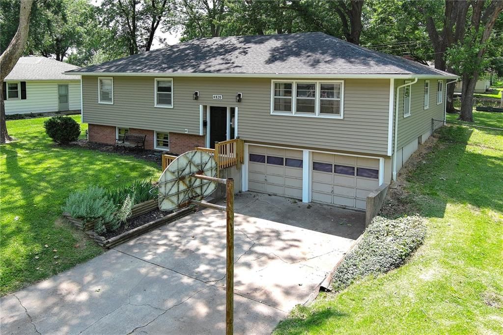 4820 Stearns Lane — photo 42