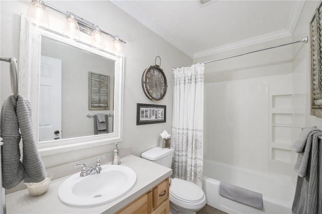 5341 Locust Lane — photo 16