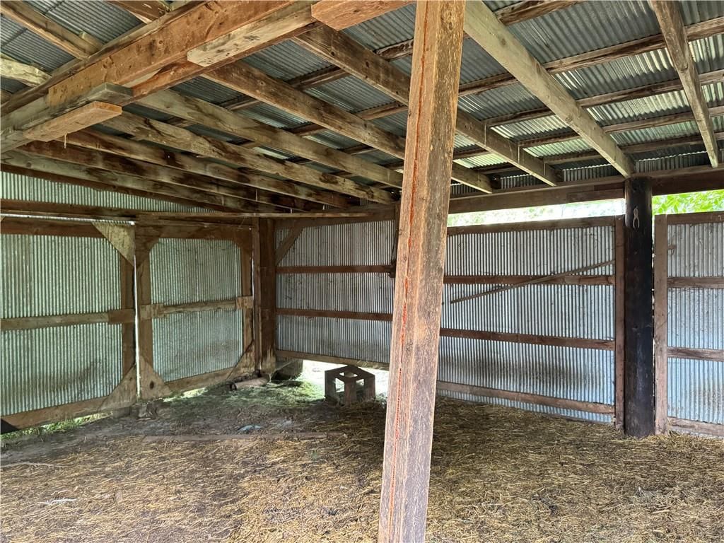 154 E Hershaw Road — photo 8