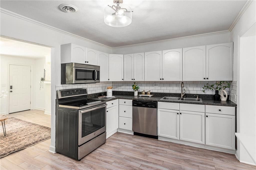 4812 CANTERBURY Street — photo 11