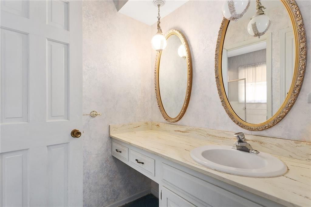10406 E Bannister Road — photo 19