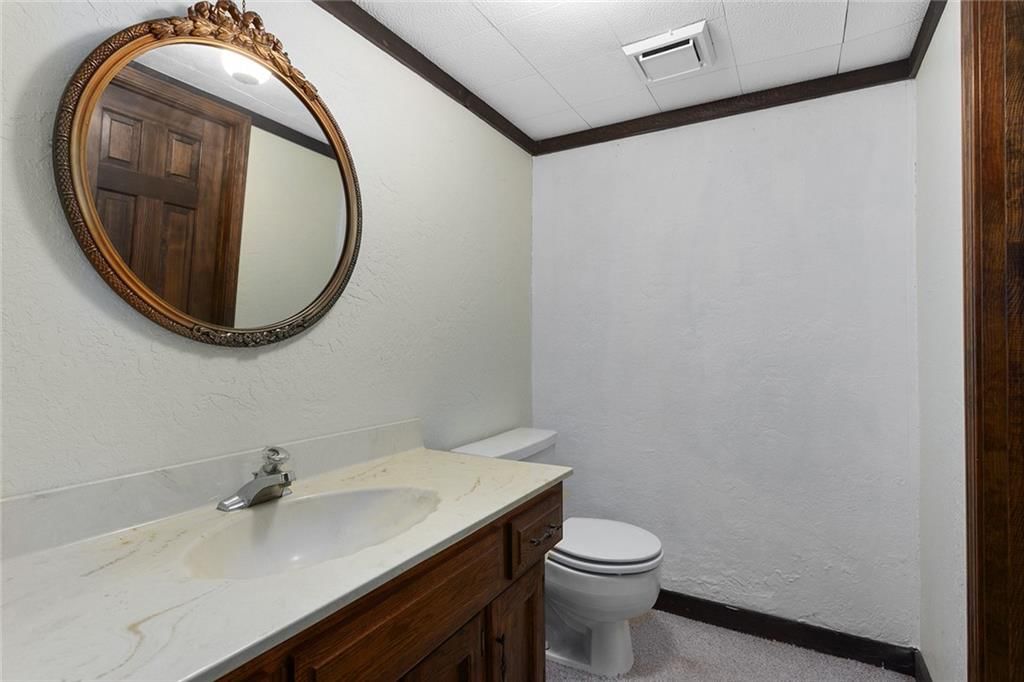 10406 E Bannister Road — photo 34